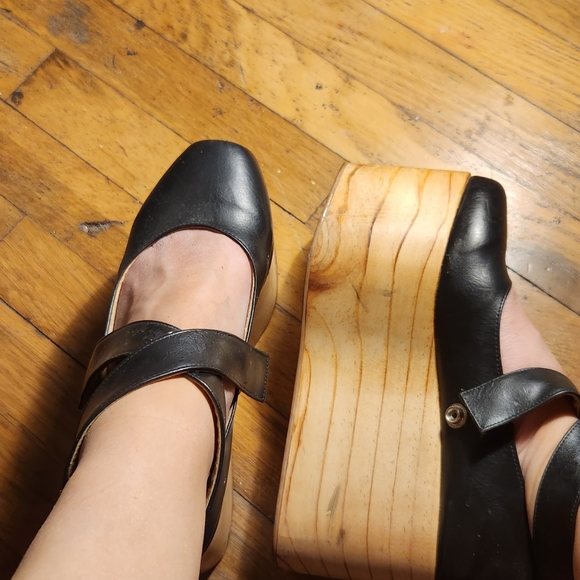 Deandri platform ballet - Picture 4 of 8